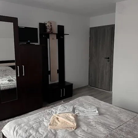Casuta Cu Dumbrava Homestay szállás *