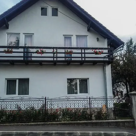 Casuta Cu Dumbrava Homestay szállás